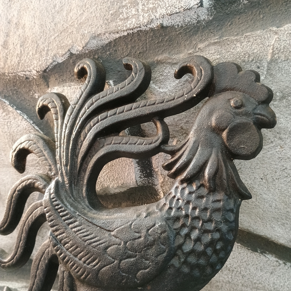 Heavy Cast Iron Rooster Wall Decor, Lodge, Cottagecore, Farmhouse, Country, Boho - Picture 4 of 8